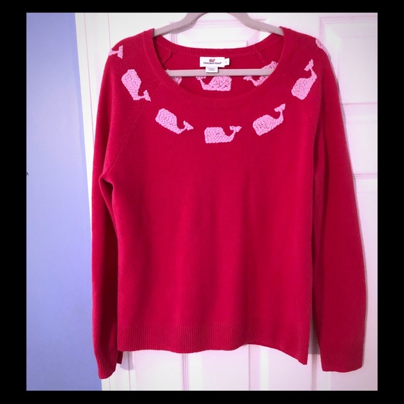Vineyard Vines Sweaters - 💕REDUCED!! Vineyard Vines Hot Pink Sweater 💕